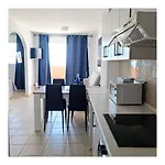 Your Ocean Blue Apartment *