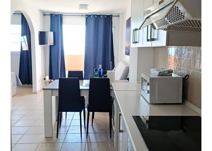 Your Ocean Blue Apartman *