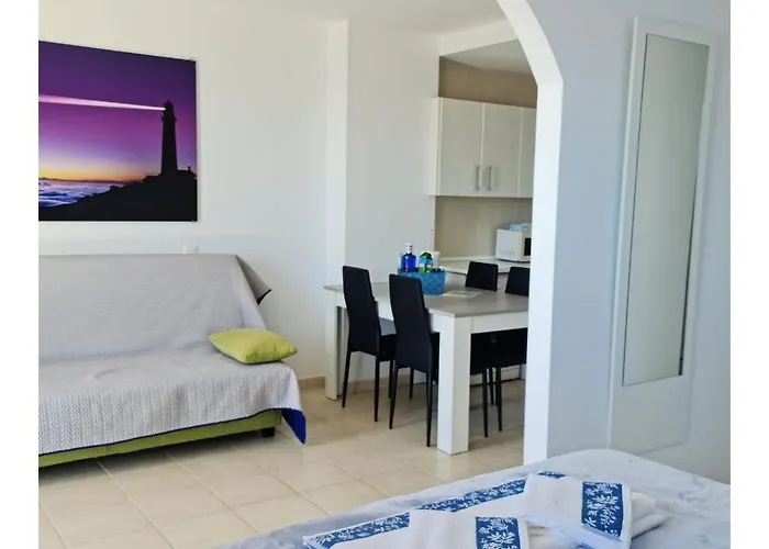 Your Ocean Blue Apartman *